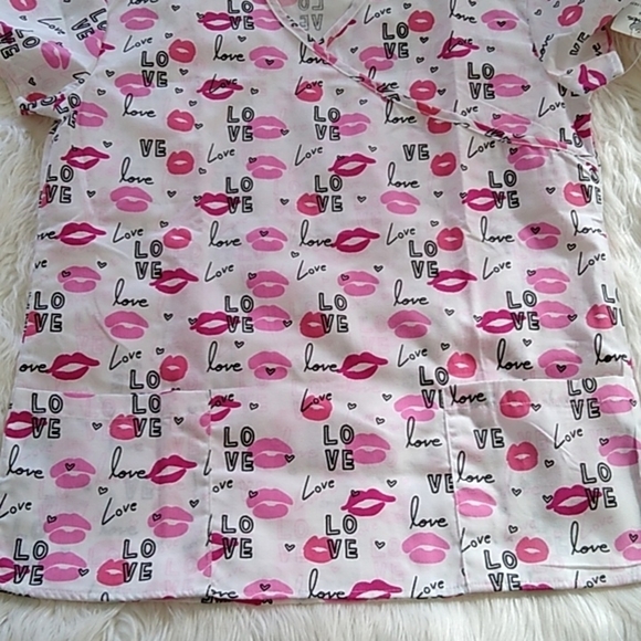 NEW Mock Wrap Valentine's Scrub Top - Picture 10 of 14